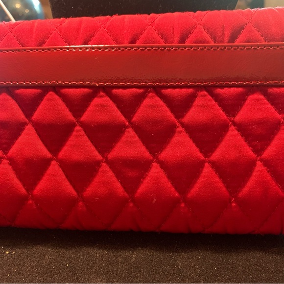 Vera Bradley Quilted Red Nylon and Patent wallet - Picture 5 of 9